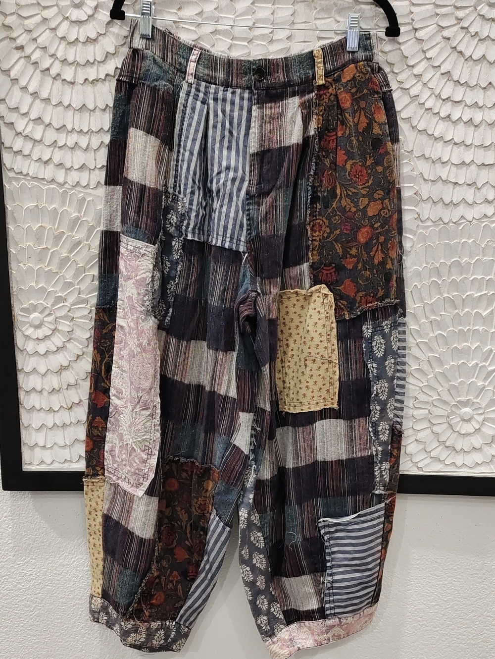 Multi Patchwork Distressed Vintage Wash Pants - Picture 2 of 9
